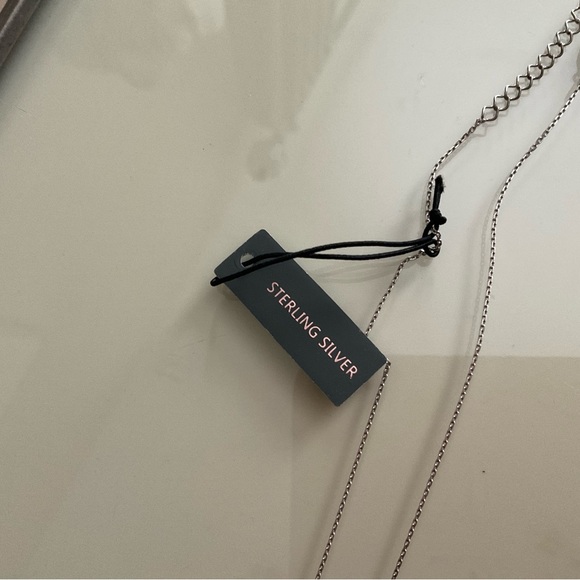 NWT Sterling Silver “Diamond” Elephant Necklace 🐘 - Picture 4 of 4